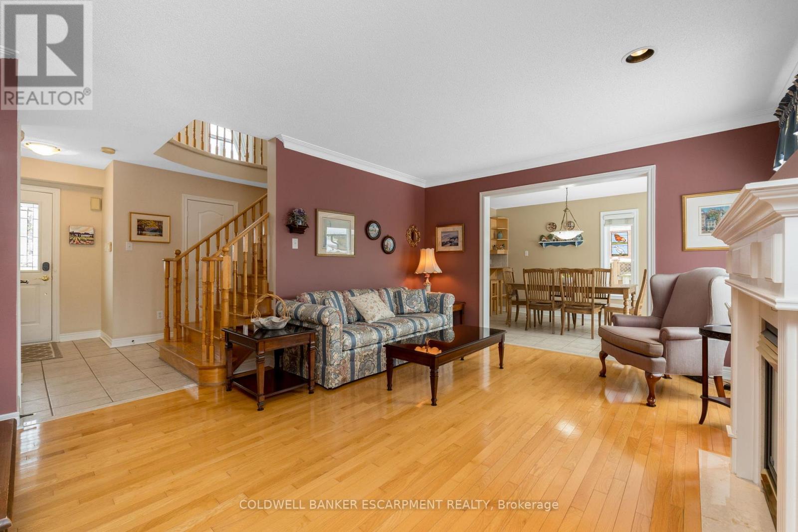 17 Spruce Boulevard, Halton Hills, Ontario  L7J 2Y3 - Photo 7 - W11967462