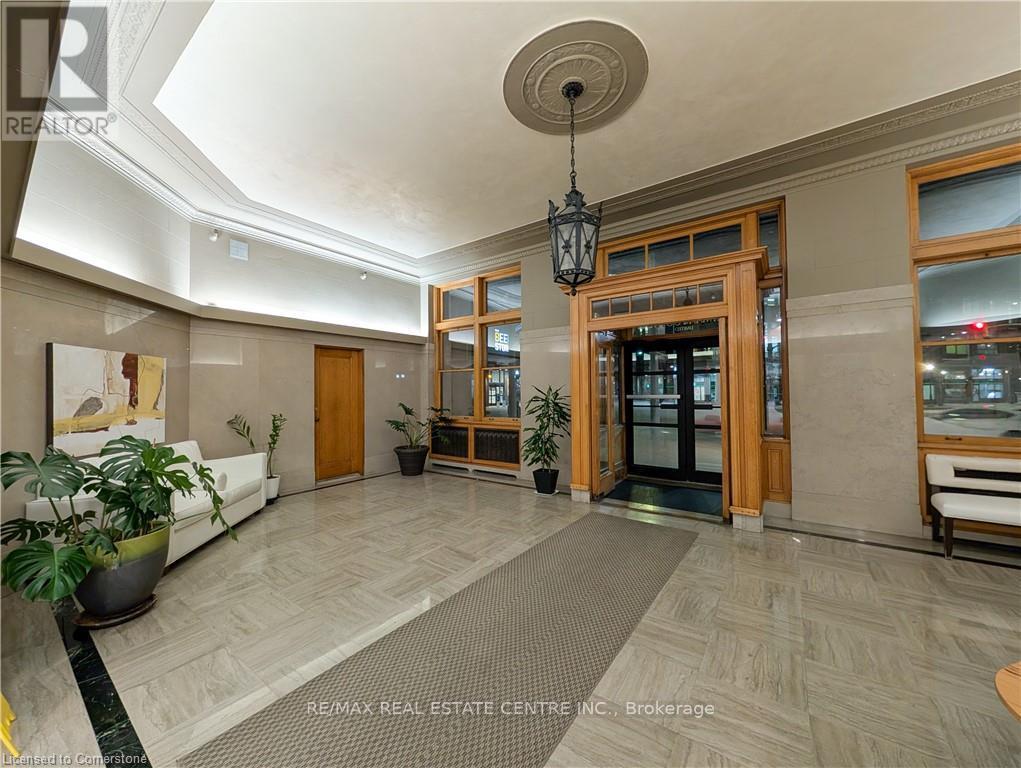 Property at 316 - 404 KING STREET image 3