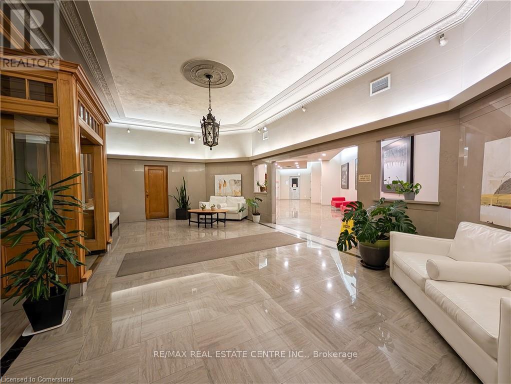 Property at 316 - 404 KING STREET image 5
