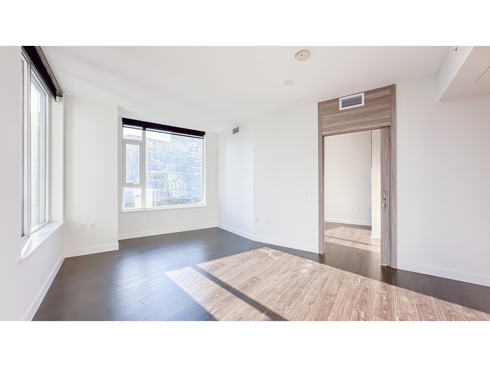 910 9887 Whalley Boulevard, Surrey, British Columbia  V3T 0P4 - Photo 10 - R2965658