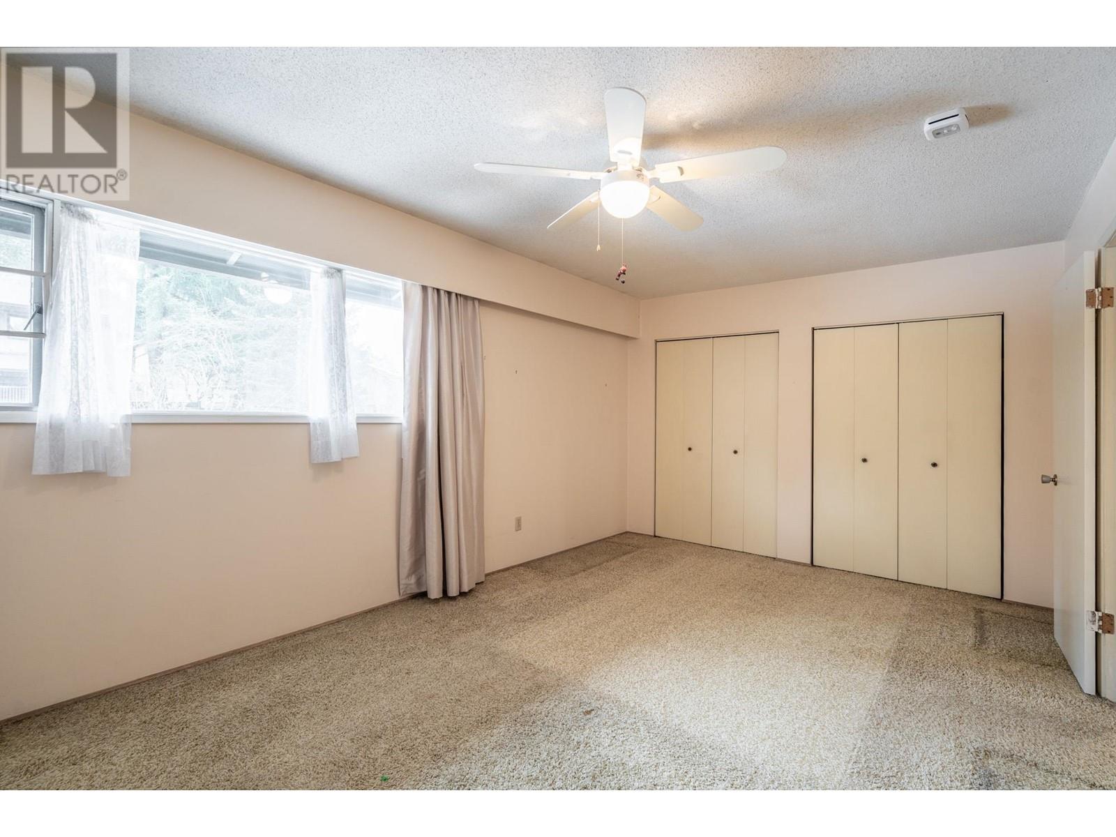 Listing Picture 16 of 36 : 3013 VEGA COURT, Burnaby / 本拿比 - 魯藝地產 Yvonne Lu Group - MLS Medallion Club Member