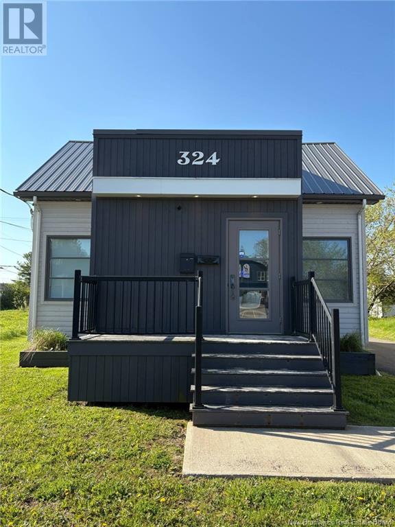 324 Champlain Street, Dieppe, New Brunswick  E1A 1P3 - Photo 2 - NB112353