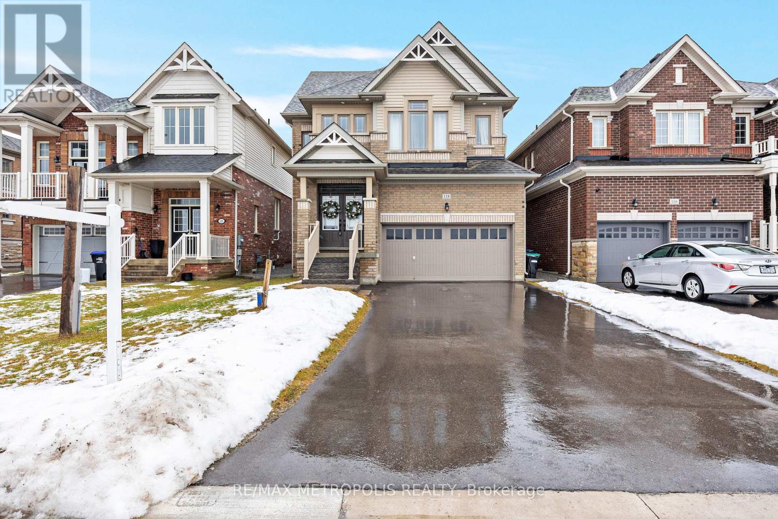 Property at 118 LORNE THOMAS PLACE image 3