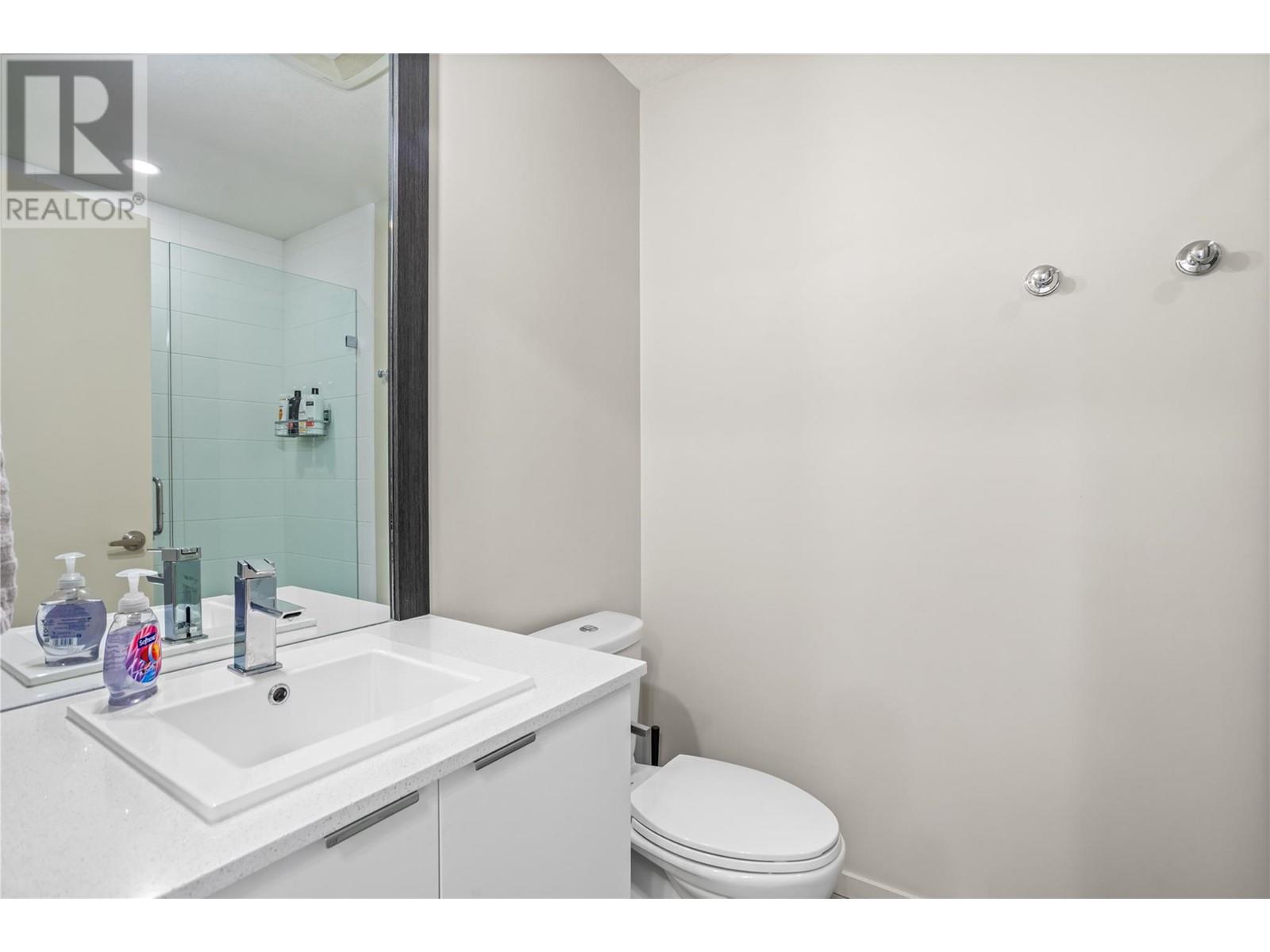 Property at 1350 St. Paul Street Unit# 606 image 3