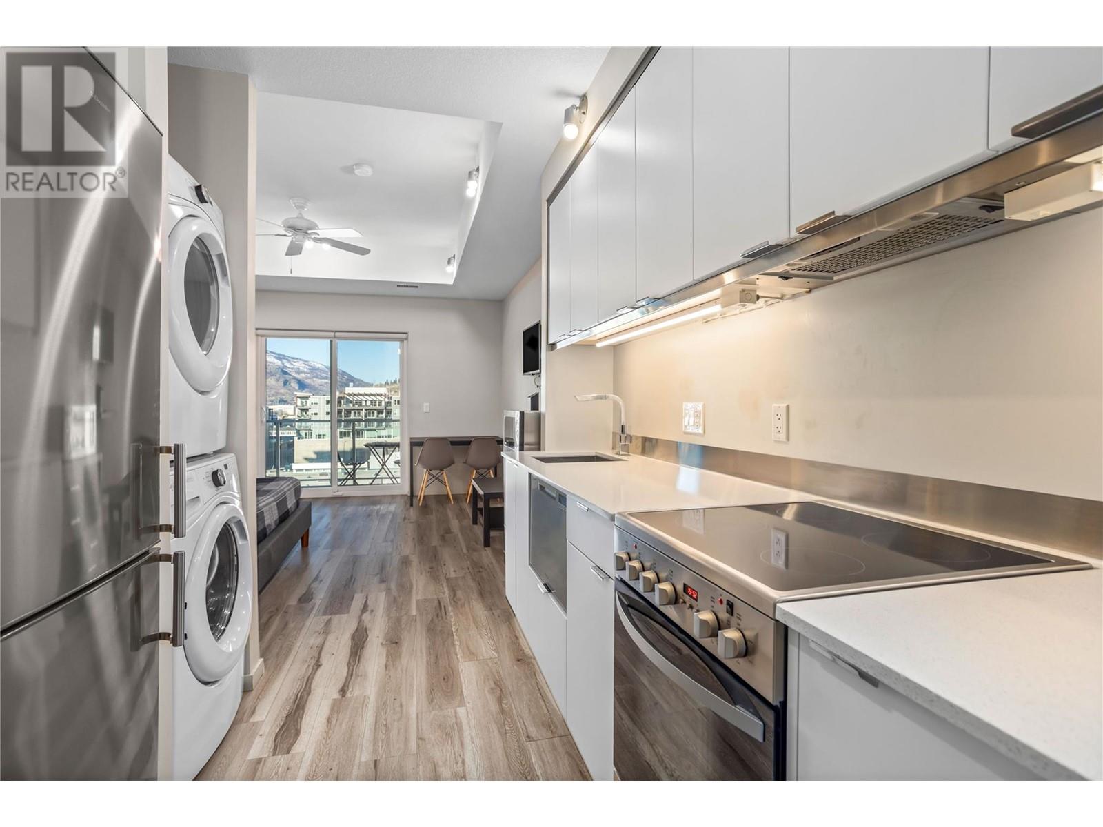 Property at 1350 St. Paul Street Unit# 606 image 5