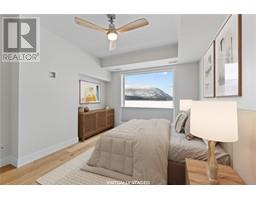 121 Harbourfront Drive NE Unit# 10