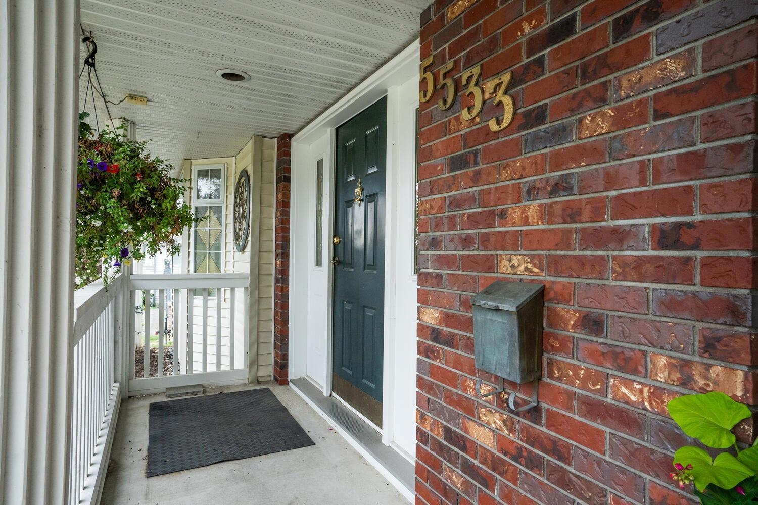 Property at 5533 183A STREET image 3