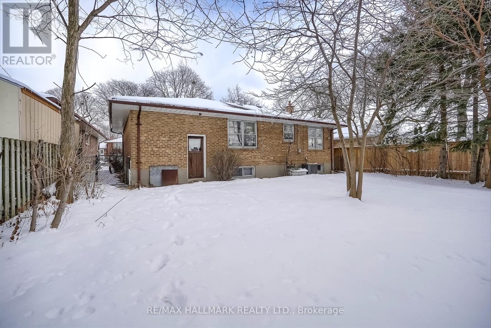 8 Baleberry Crescent, Toronto, Ontario  M9P 3L2 - Photo 42 - W11967677