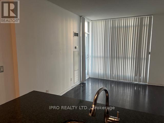 3310 - 225 Webb Drive N, Mississauga, Ontario  L5B 4P2 - Photo 9 - W11949921