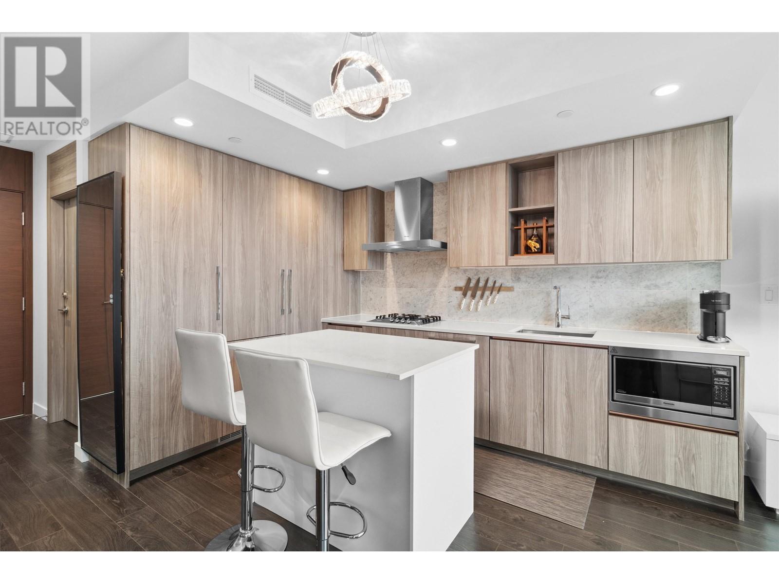 1707 1768 Cook Street, Vancouver, British Columbia  V5Y 0N3 - Photo 4 - R2965666