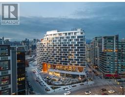 1707 1768 COOK STREET, Vancouver, British Columbia