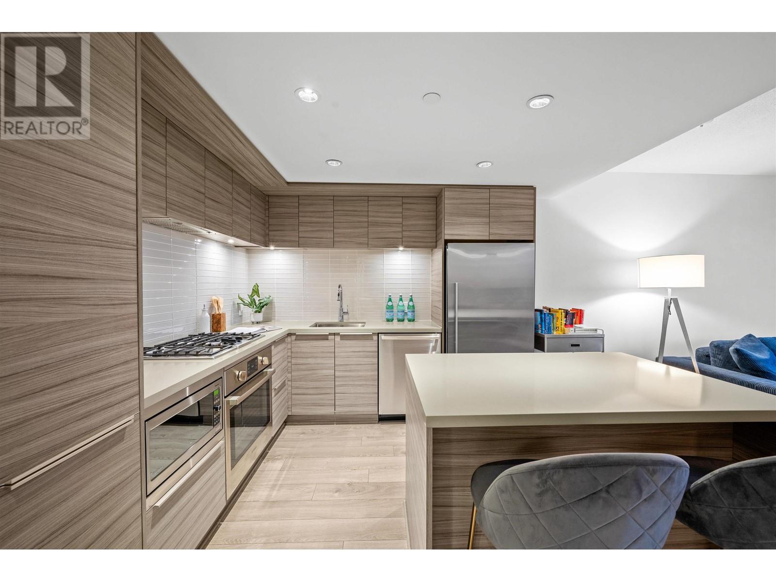 1106 1550 Fern Street, North Vancouver, British Columbia  V7J 0A9 - Photo 7 - R2965668