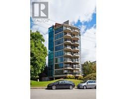 102 1689 DUCHESS AVENUE