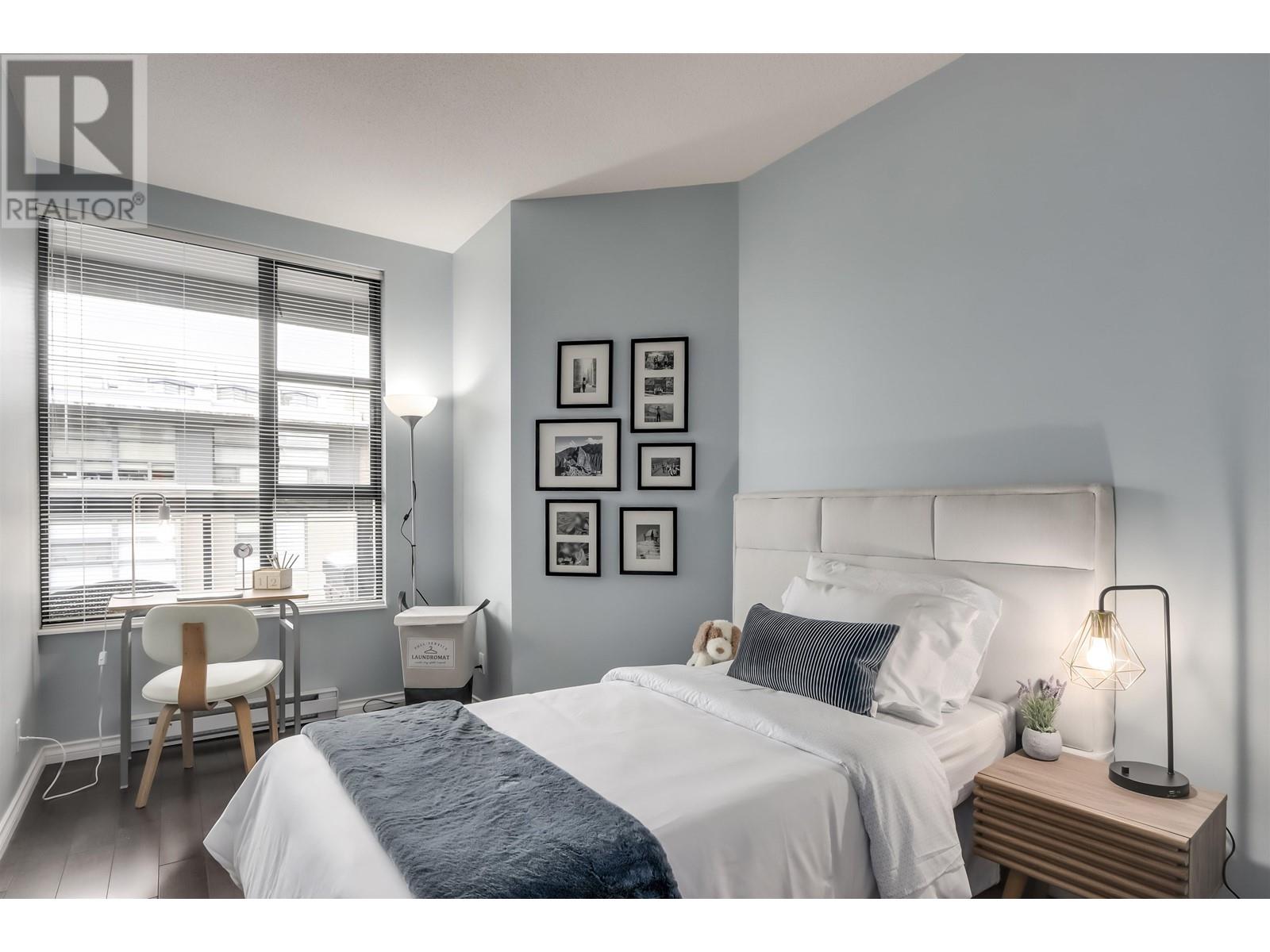 Listing Picture 16 of 23 : 404 2268 REDBUD LANE, Vancouver / 溫哥華 - 魯藝地產 Yvonne Lu Group - MLS Medallion Club Member