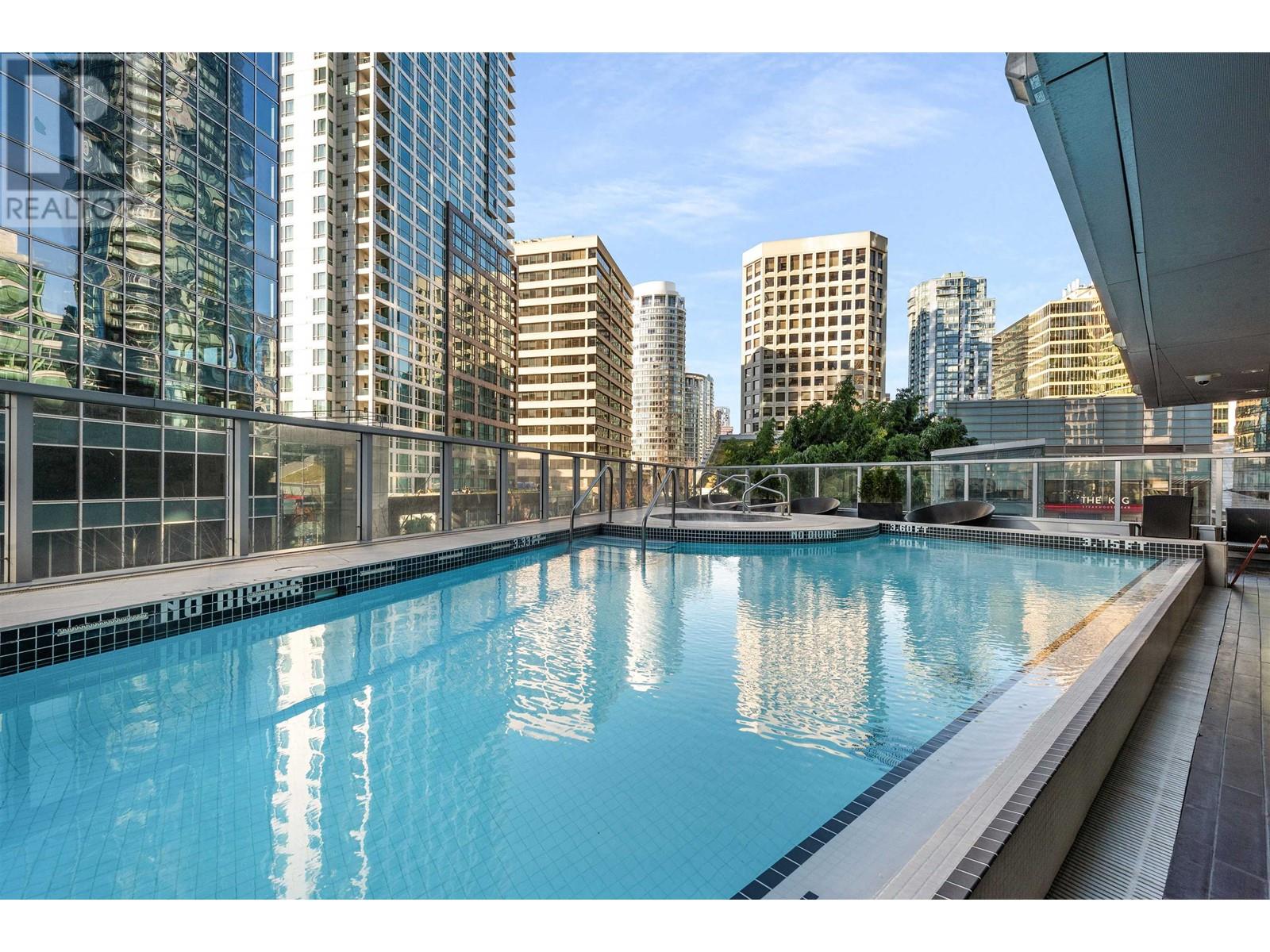 Listing Picture 30 of 38 : 1805 1111 ALBERNI STREET, Vancouver / 溫哥華 - 魯藝地產 Yvonne Lu Group - MLS Medallion Club Member