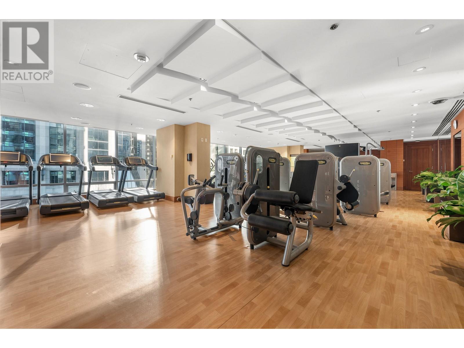 Listing Picture 32 of 38 : 1805 1111 ALBERNI STREET, Vancouver / 溫哥華 - 魯藝地產 Yvonne Lu Group - MLS Medallion Club Member