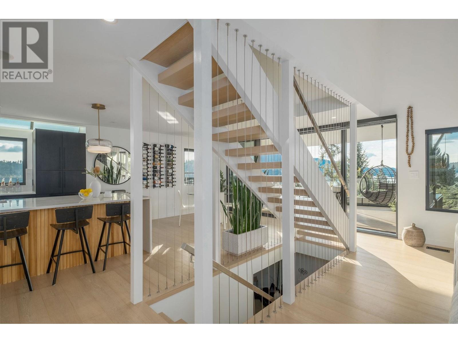 55 Axford Bay, Port Moody, British Columbia  V3H 3R4 - Photo 10 - R2965689