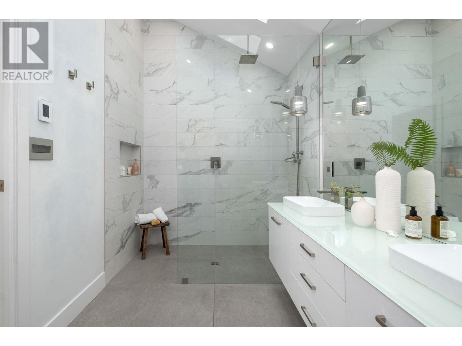 55 Axford Bay, Port Moody, British Columbia  V3H 3R4 - Photo 21 - R2965689