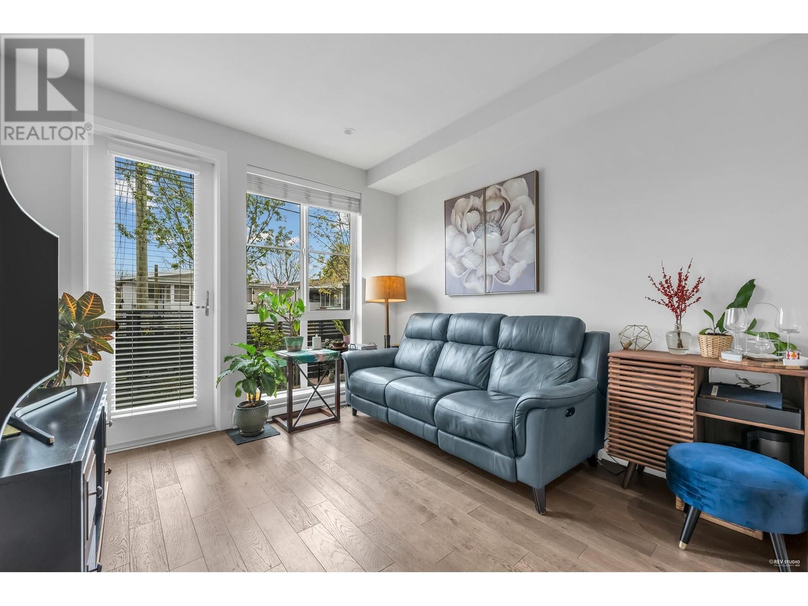 3 238 W 62nd Avenue, Vancouver, British Columbia  V5X 0G7 - Photo 3 - R2965622