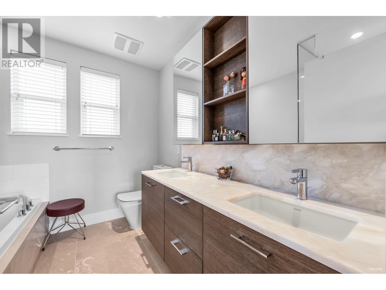 3 238 W 62nd Avenue, Vancouver, British Columbia  V5X 0G7 - Photo 11 - R2965622