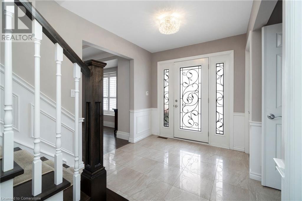 18 Stonegate Drive, Hamilton, Ontario  L9G 3R7 - Photo 6 - 40697501