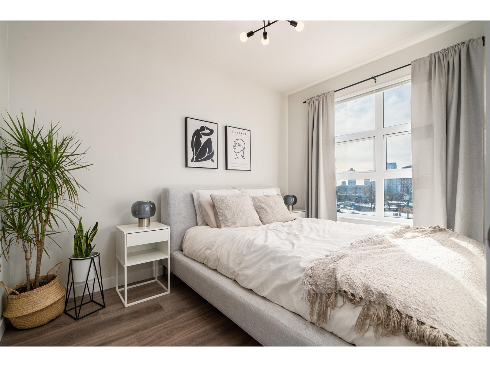 404 10838 Whalley Boulevard, Surrey, British Columbia  V3R 0G8 - Photo 10 - R2965747