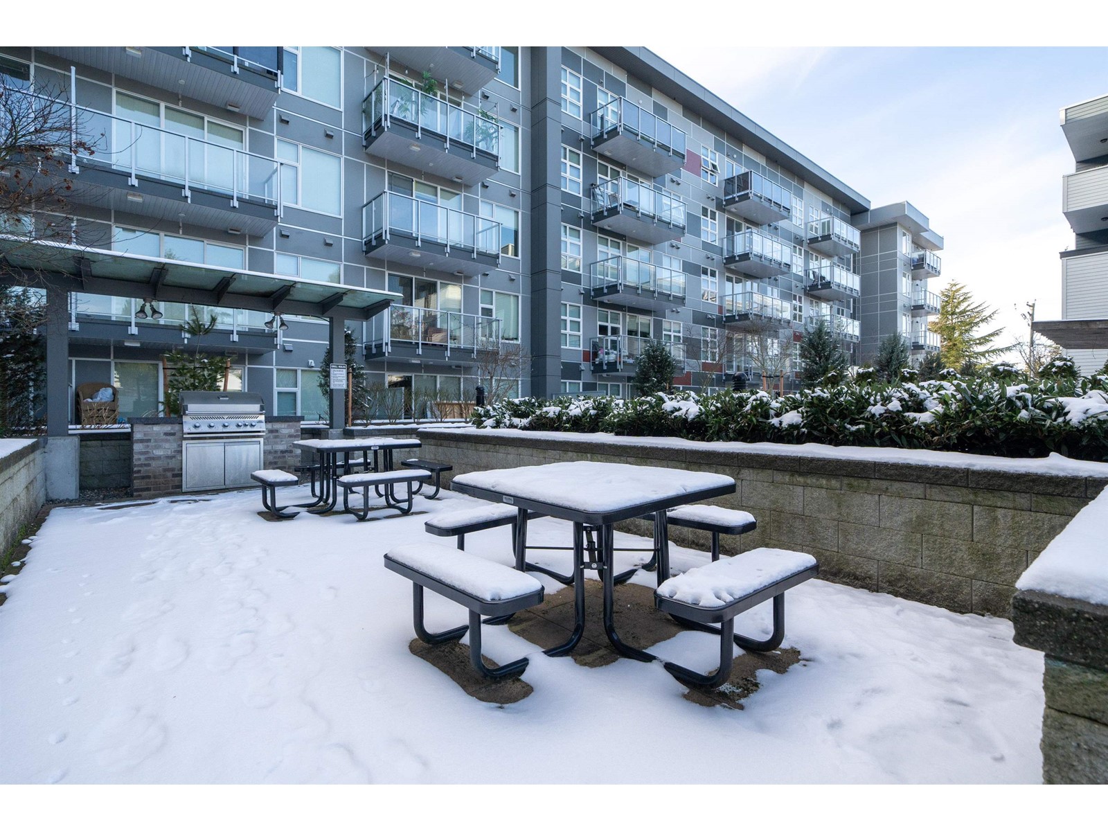 404 10838 Whalley Boulevard, Surrey, British Columbia  V3R 0G8 - Photo 22 - R2965747