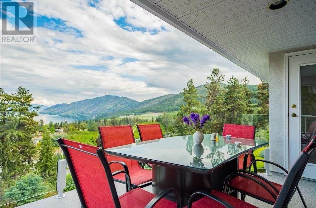 6261 Thompson Drive, Peachland, British Columbia  V0H 1X8 - Photo 6 - 10331682
