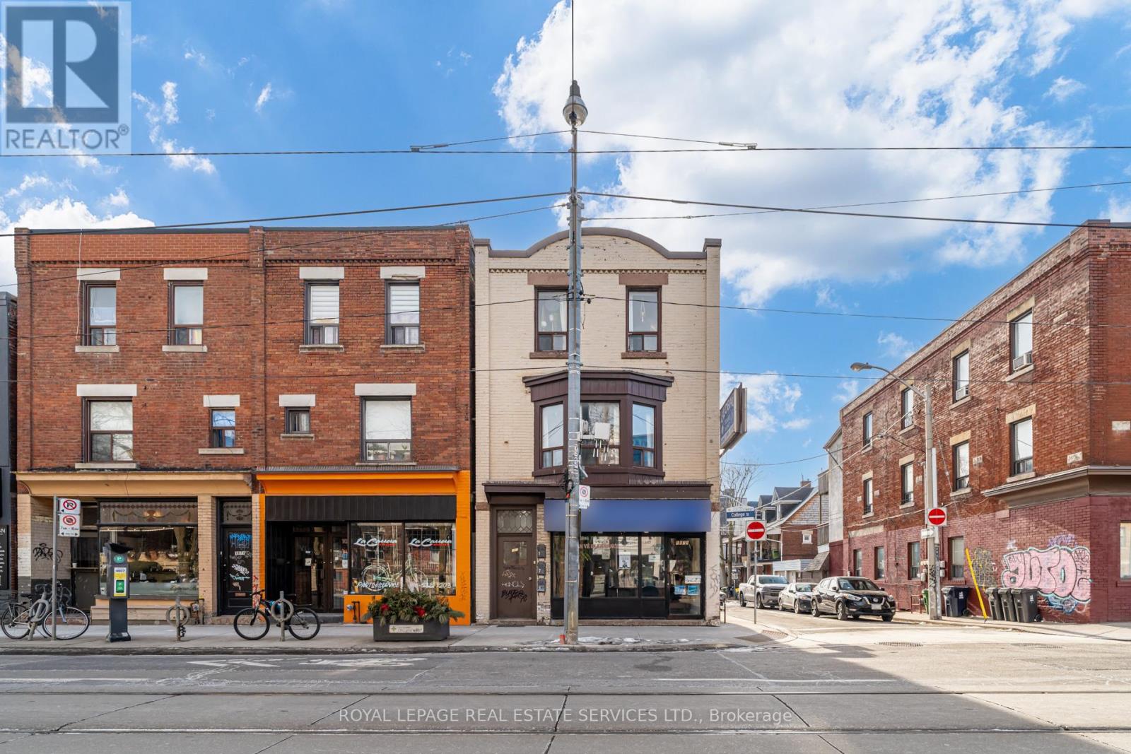Property at 1075 COLLEGE STREET image 1