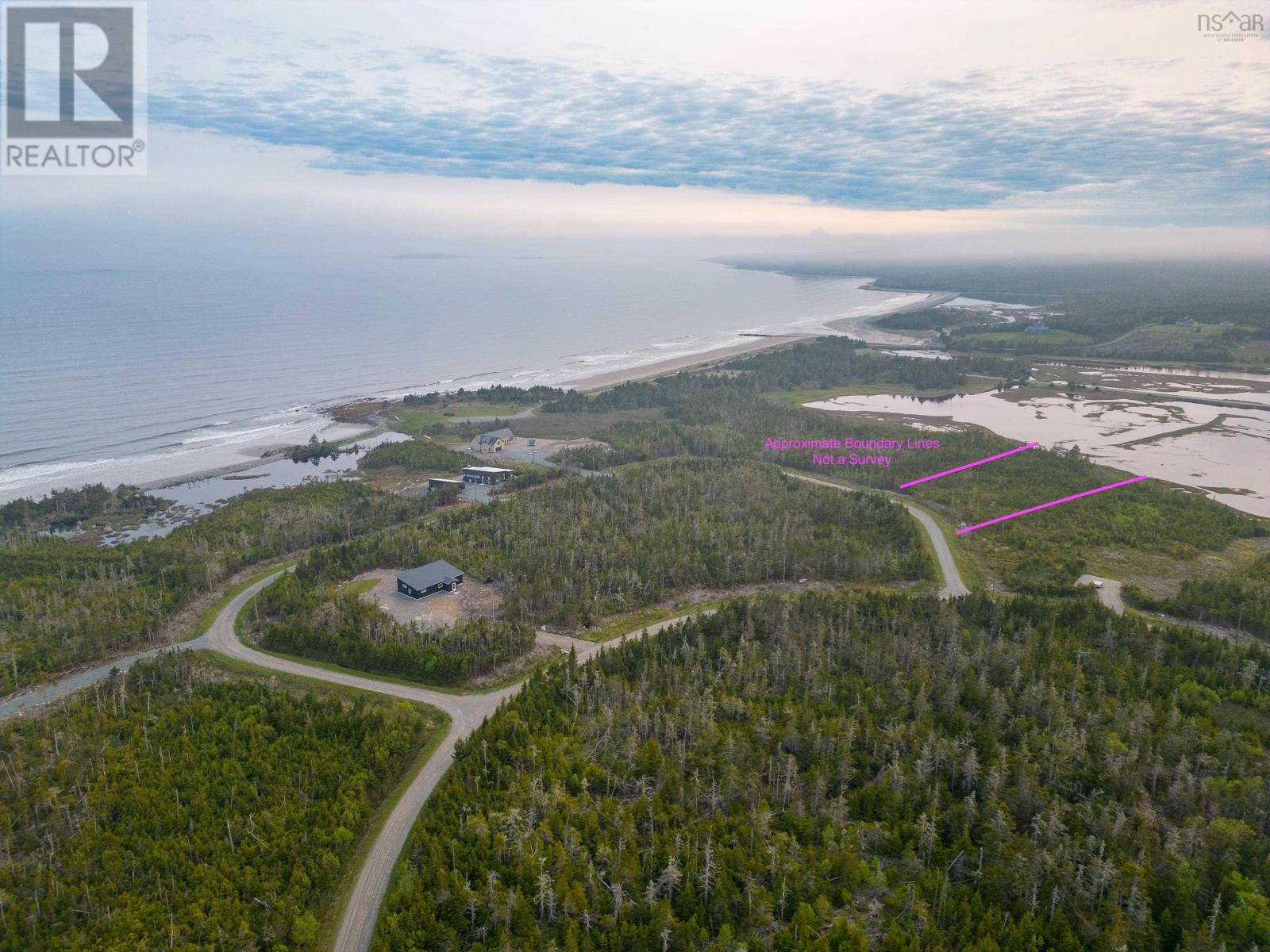 93 40 Wiskubok Crescent, clam bay, Nova Scotia