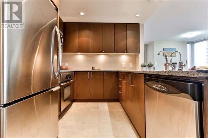 2807 2978 Glen Drive, Coquitlam, British Columbia  V3B 0C3 - Photo 10 - R2962975