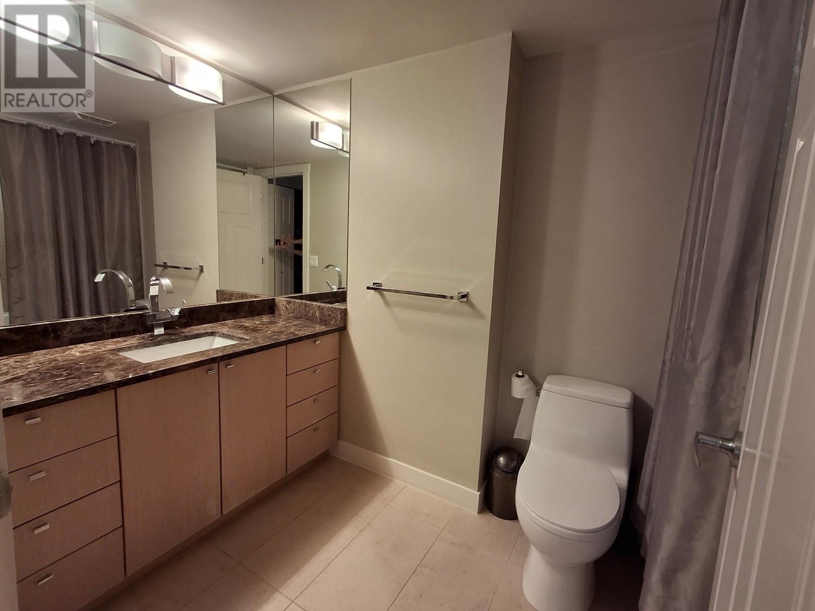 2807 2978 Glen Drive, Coquitlam, British Columbia  V3B 0C3 - Photo 17 - R2962975