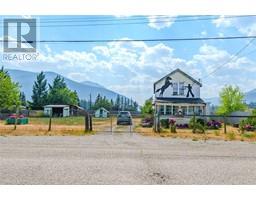 307 Smith Avenue, clinton, British Columbia