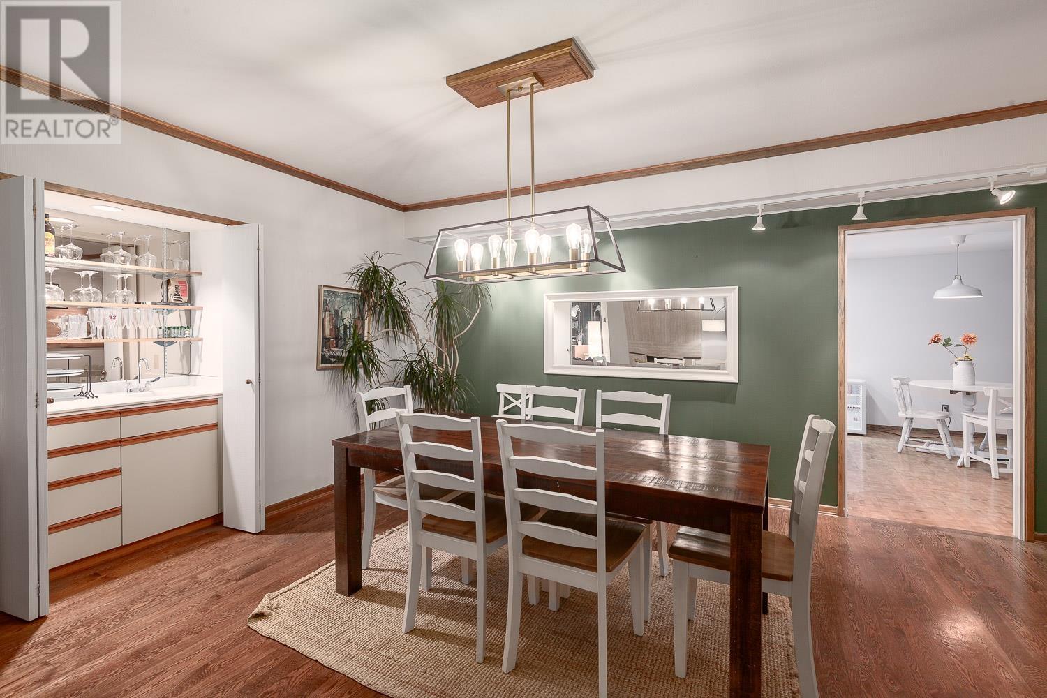 Listing Picture 11 of 29 : 2301 738 BROUGHTON STREET, Vancouver / 溫哥華 - 魯藝地產 Yvonne Lu Group - MLS Medallion Club Member