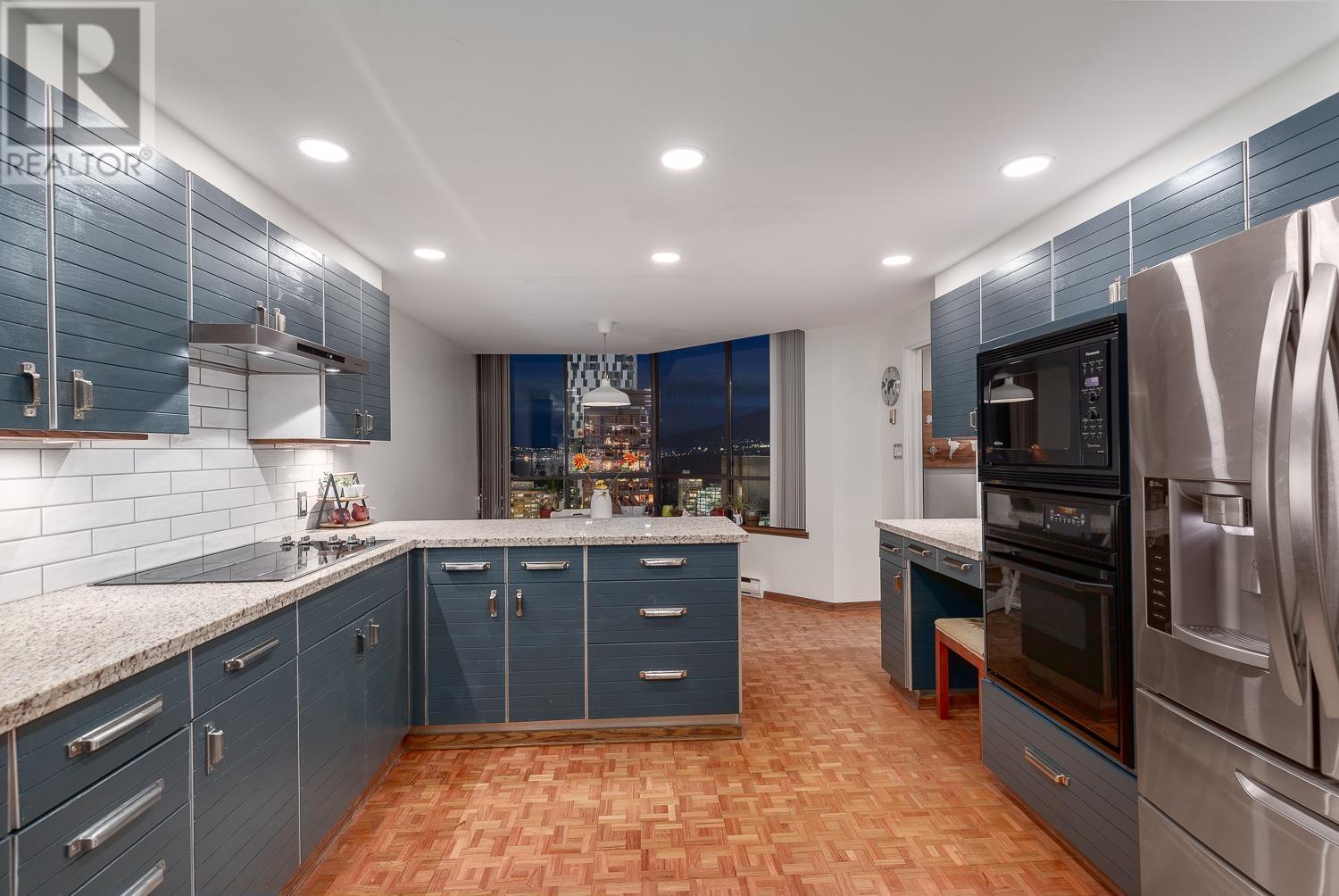 Listing Picture 12 of 29 : 2301 738 BROUGHTON STREET, Vancouver / 溫哥華 - 魯藝地產 Yvonne Lu Group - MLS Medallion Club Member