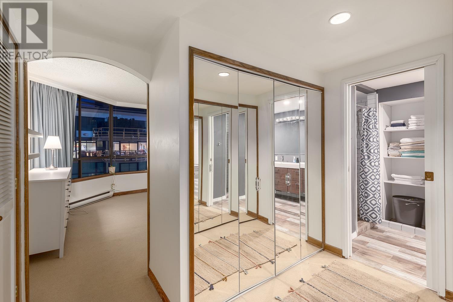 Listing Picture 21 of 29 : 2301 738 BROUGHTON STREET, Vancouver / 溫哥華 - 魯藝地產 Yvonne Lu Group - MLS Medallion Club Member