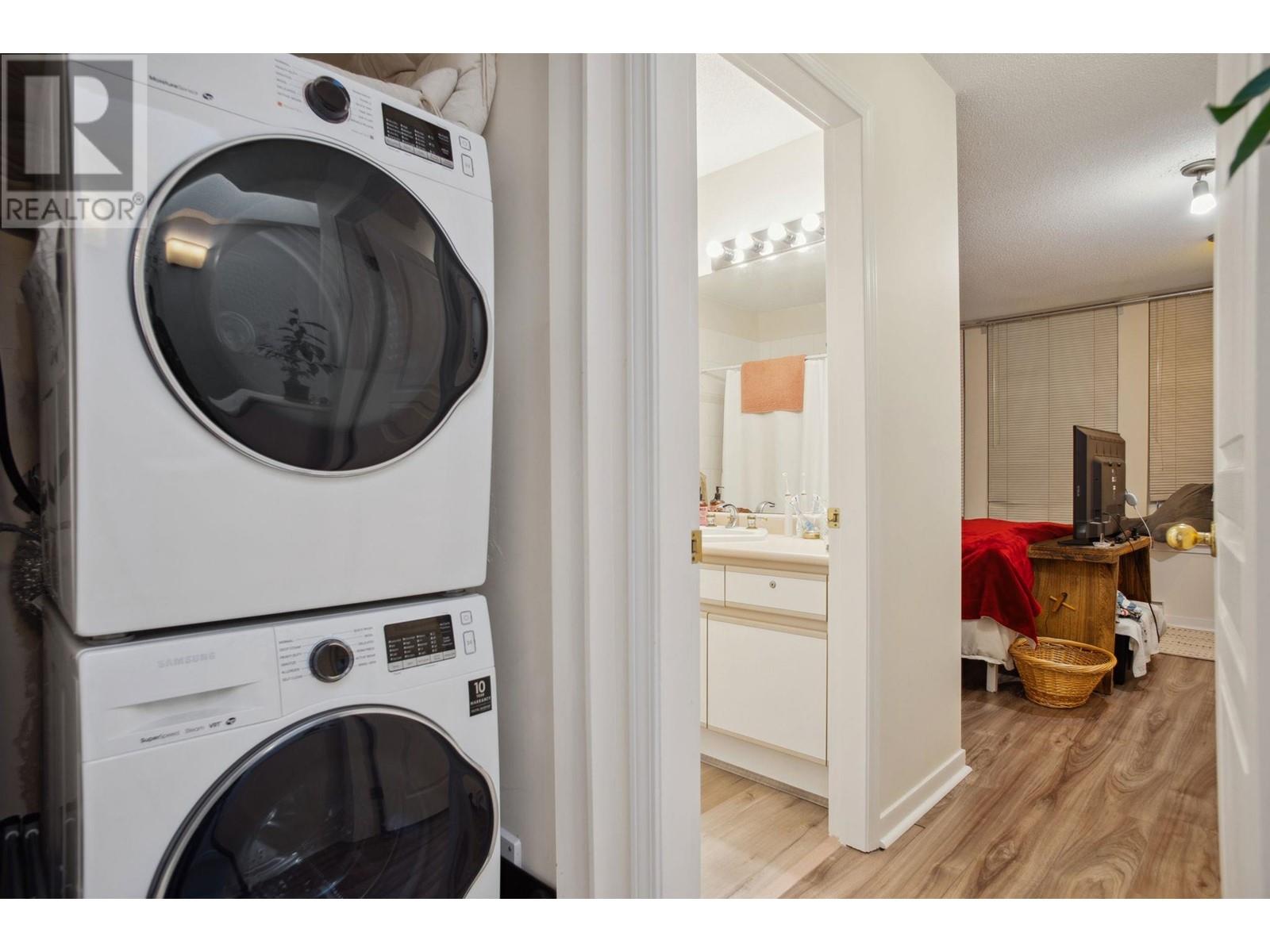 Listing Picture 20 of 23 : 48 12311 MCNEELY DRIVE, Richmond / 烈治文 - 魯藝地產 Yvonne Lu Group - MLS Medallion Club Member