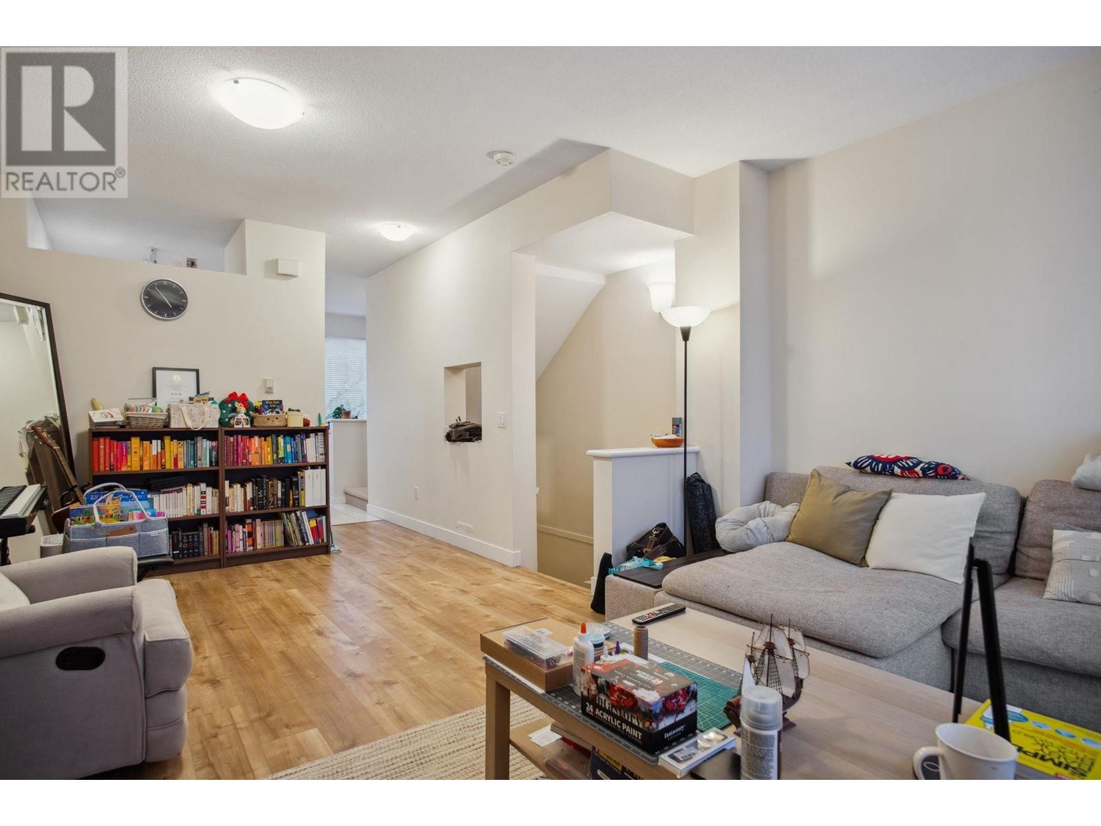 Listing Picture 7 of 23 : 48 12311 MCNEELY DRIVE, Richmond / 烈治文 - 魯藝地產 Yvonne Lu Group - MLS Medallion Club Member