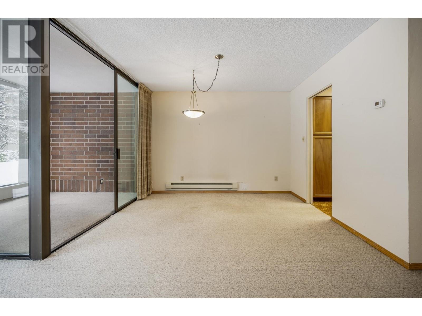 Listing Picture 11 of 40 : 105 4101 YEW STREET, Vancouver / 溫哥華 - 魯藝地產 Yvonne Lu Group - MLS Medallion Club Member