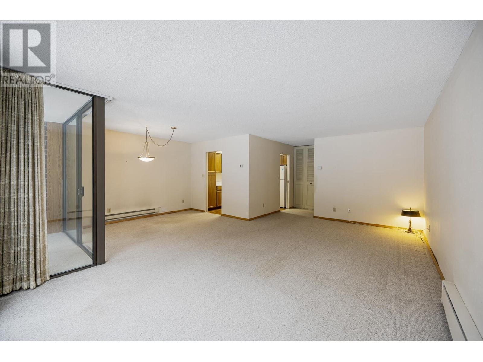 Listing Picture 18 of 40 : 105 4101 YEW STREET, Vancouver / 溫哥華 - 魯藝地產 Yvonne Lu Group - MLS Medallion Club Member