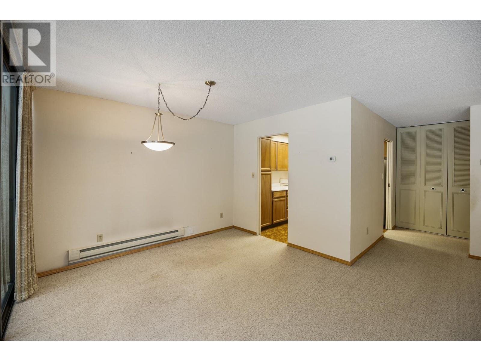 Listing Picture 19 of 40 : 105 4101 YEW STREET, Vancouver / 溫哥華 - 魯藝地產 Yvonne Lu Group - MLS Medallion Club Member