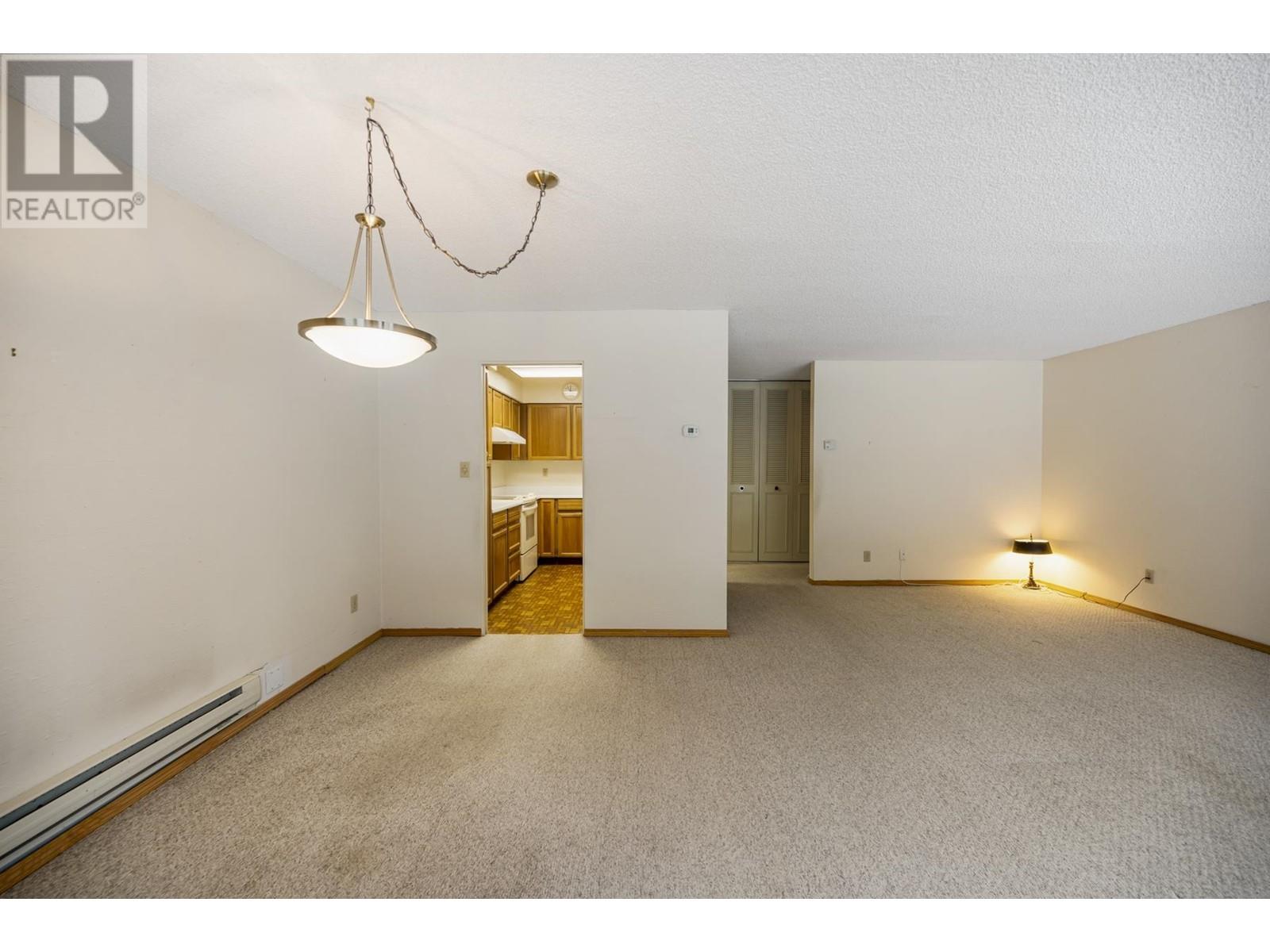 Listing Picture 20 of 40 : 105 4101 YEW STREET, Vancouver / 溫哥華 - 魯藝地產 Yvonne Lu Group - MLS Medallion Club Member