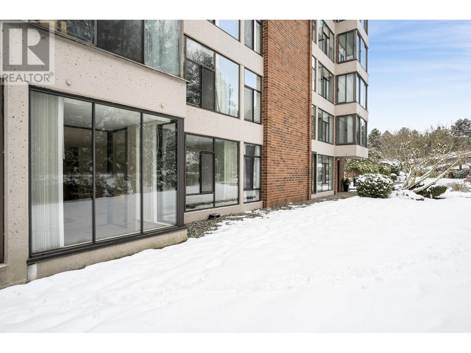 Listing Picture 5 of 40 : 105 4101 YEW STREET, Vancouver / 溫哥華 - 魯藝地產 Yvonne Lu Group - MLS Medallion Club Member