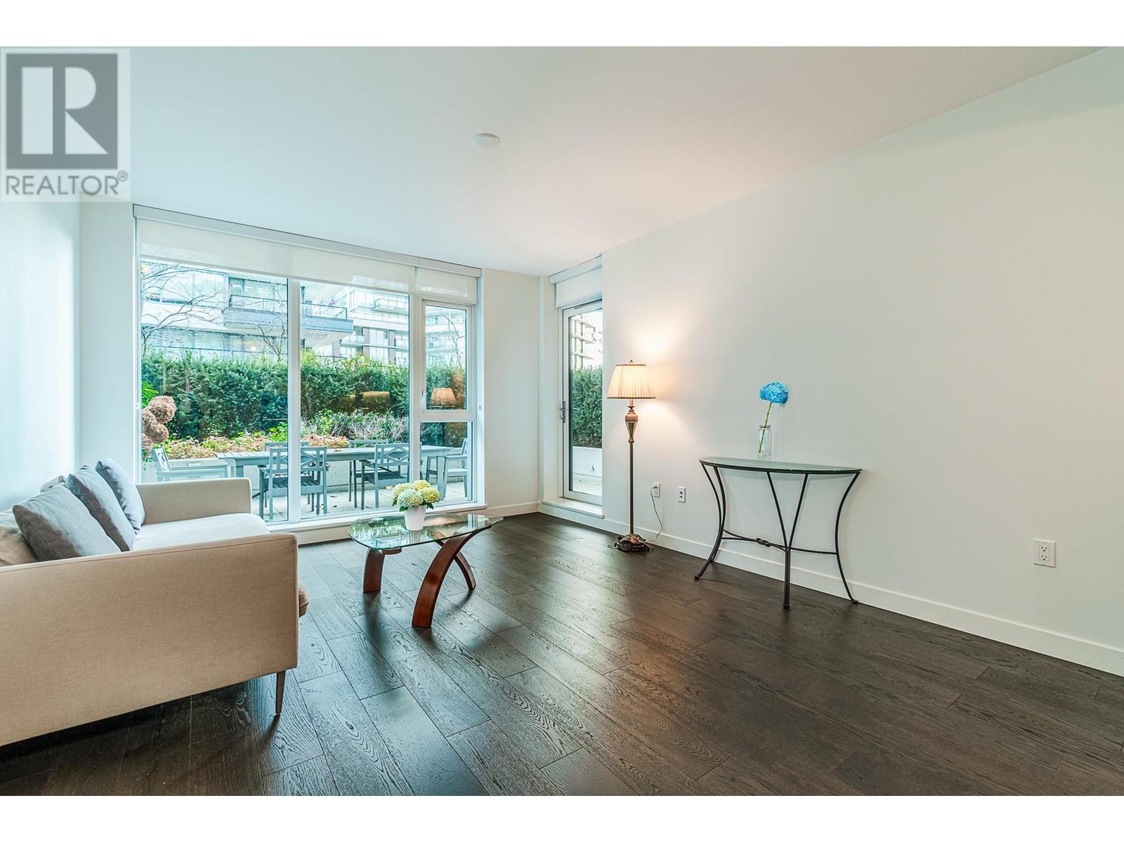 Listing Picture 14 of 40 : 505 3200 CORVETTE WAY, Richmond / 烈治文 - 魯藝地產 Yvonne Lu Group - MLS Medallion Club Member