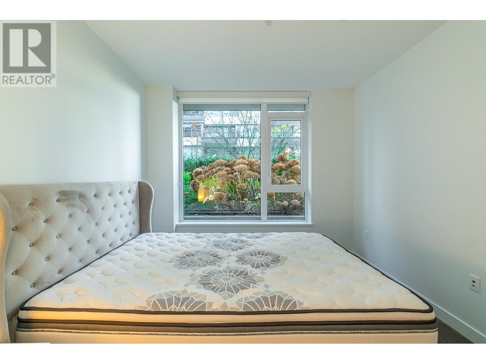 Listing Picture 20 of 40 : 505 3200 CORVETTE WAY, Richmond / 烈治文 - 魯藝地產 Yvonne Lu Group - MLS Medallion Club Member