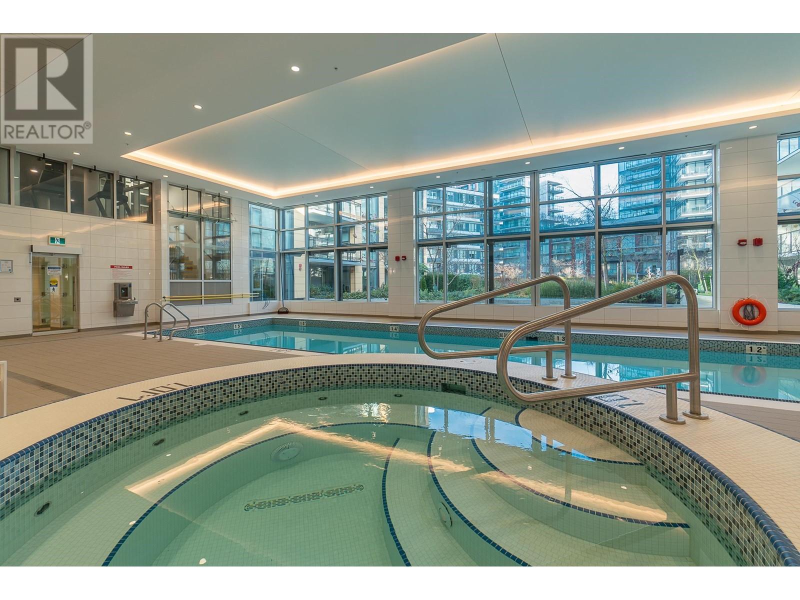 Listing Picture 37 of 40 : 505 3200 CORVETTE WAY, Richmond / 烈治文 - 魯藝地產 Yvonne Lu Group - MLS Medallion Club Member