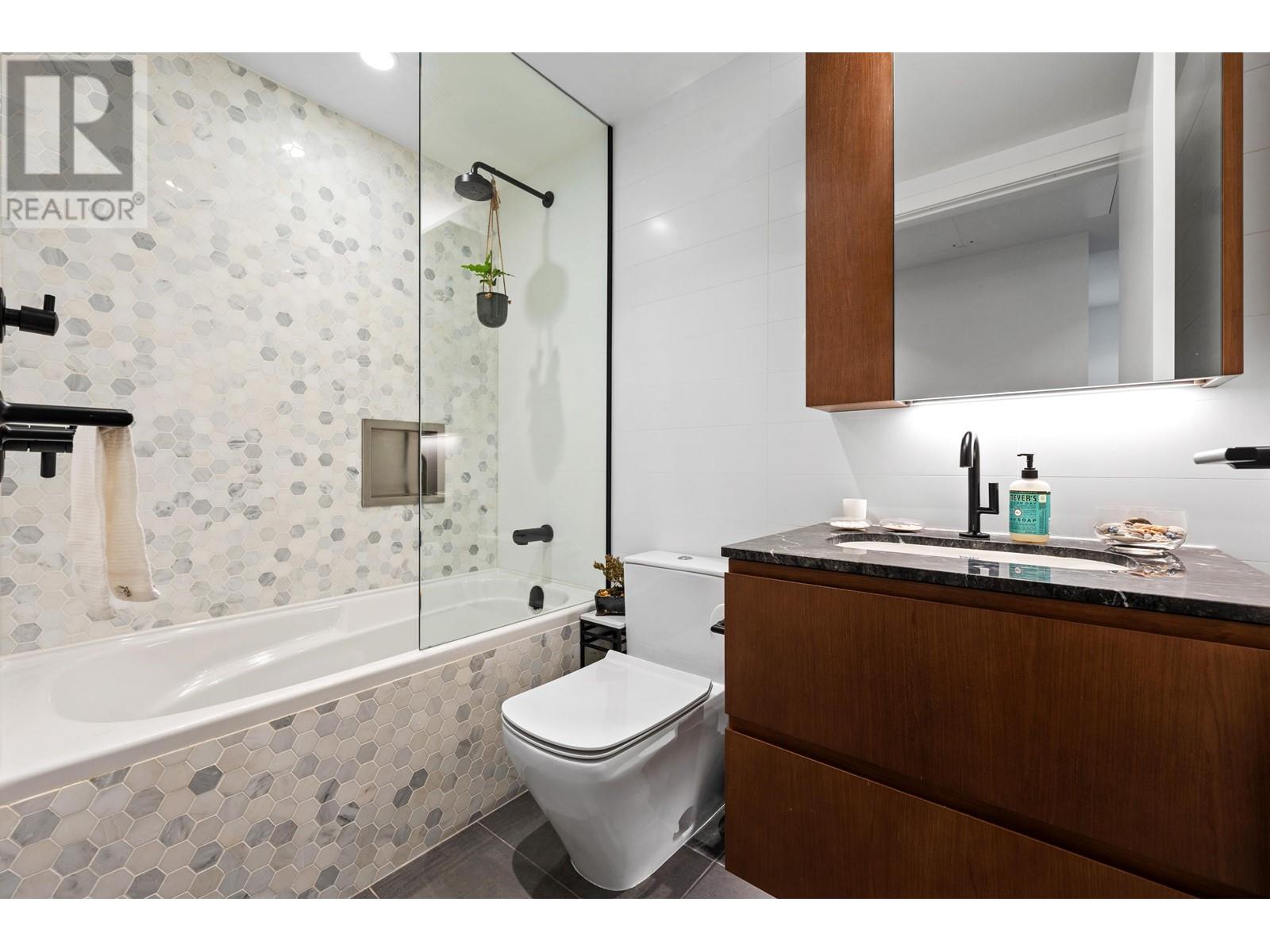 303 1365 Davie Street, Vancouver, British Columbia  V6E 1N5 - Photo 18 - R2964247