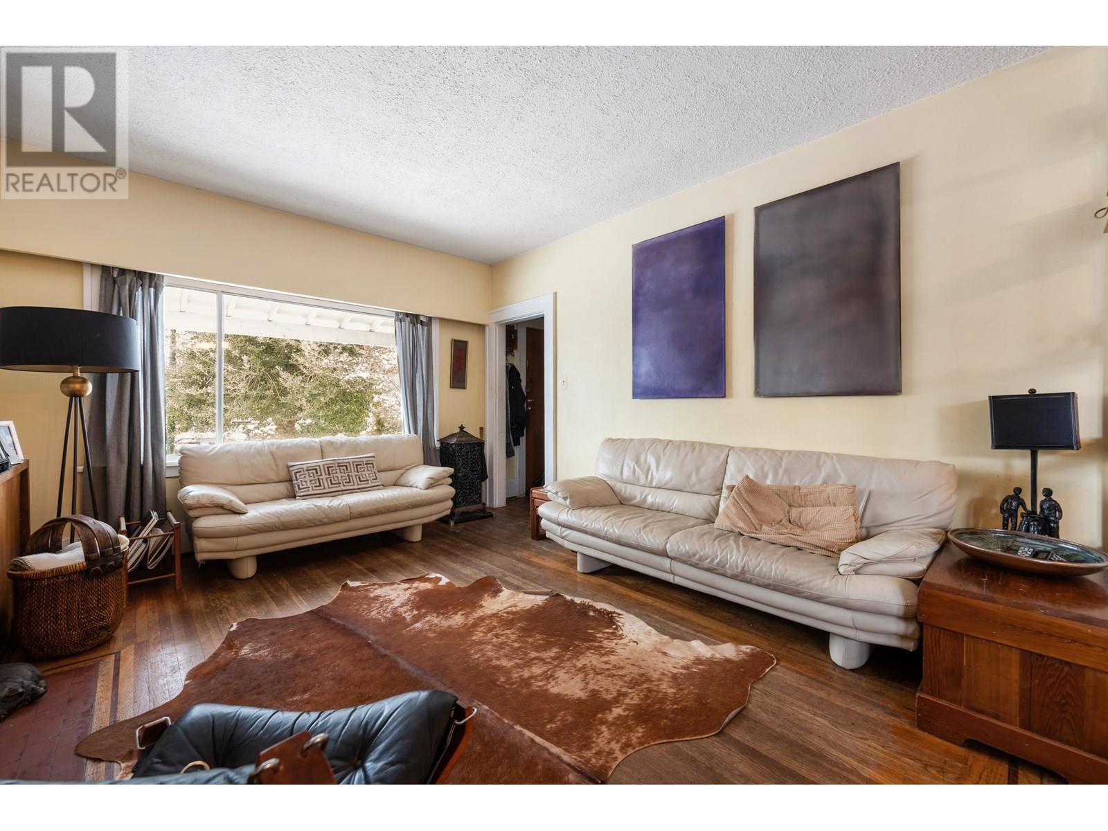 3259 W 7TH AVENUE, vancouver, British Columbia