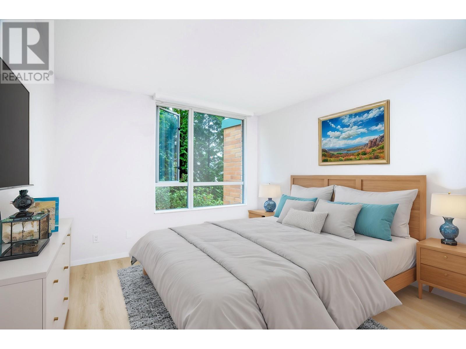 Listing Picture 12 of 29 : 204 8280 WESTMINSTER HIGHWAY, Richmond / 烈治文 - 魯藝地產 Yvonne Lu Group - MLS Medallion Club Member