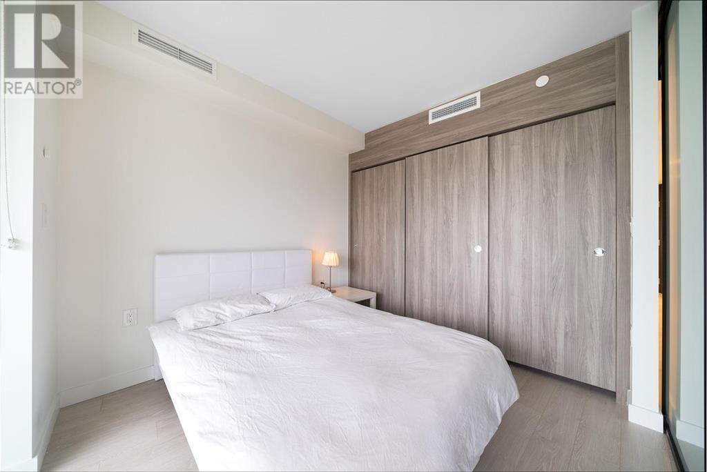 Listing Picture 15 of 25 : 1210 1768 COOK STREET, Vancouver / 溫哥華 - 魯藝地產 Yvonne Lu Group - MLS Medallion Club Member